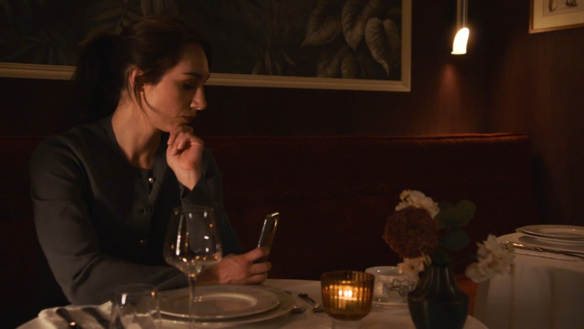 Loet bestudeert Valentijn.